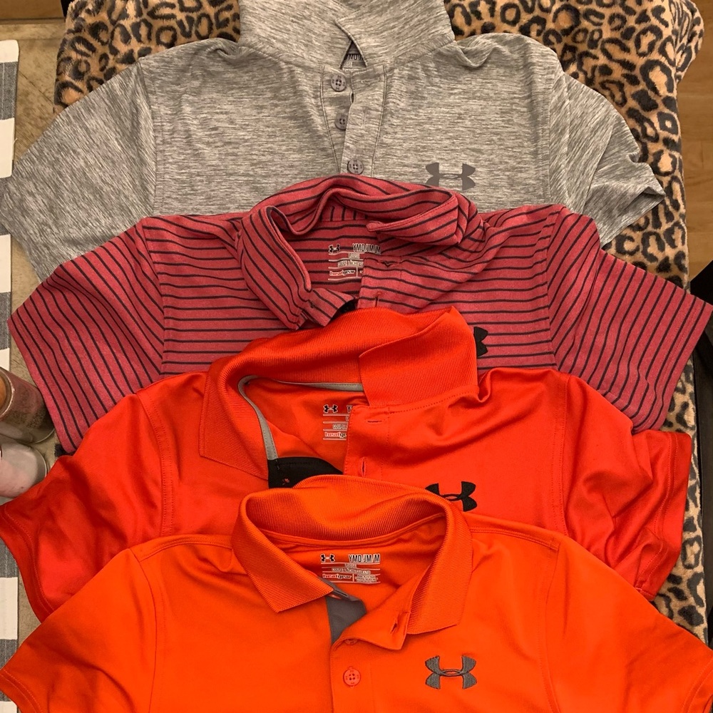Under armor boys size Med shirts